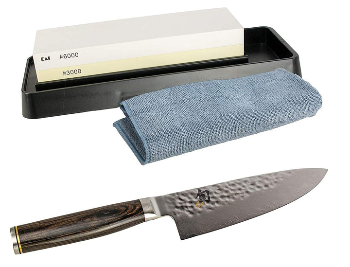 Kai Shun Premier Tim Mälzer TDM-1723, ultrascharfes Japanisches Kochmesser, 15cm + hochwertigem Kai