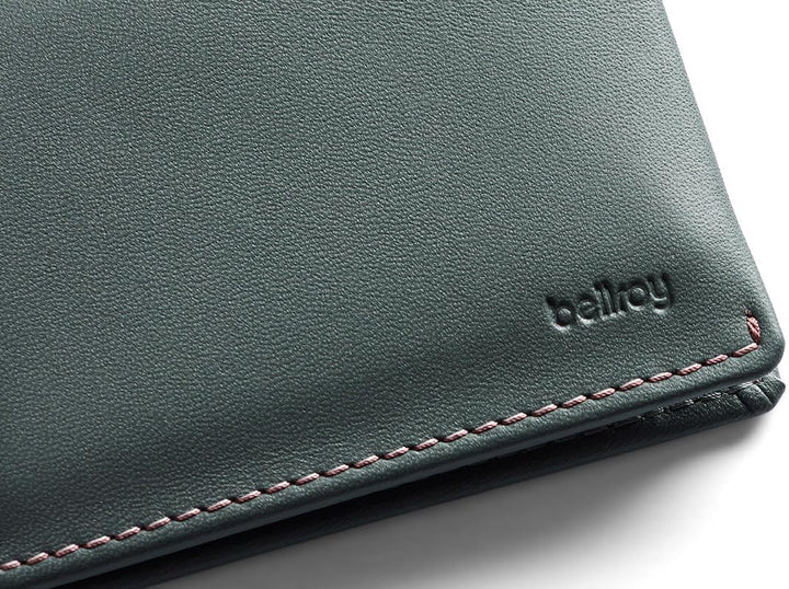 Bellroy Slim Sleeve – kleine, dünne Lederbörse (max. 12 Karten Plus Scheine) Everglade, Everglade