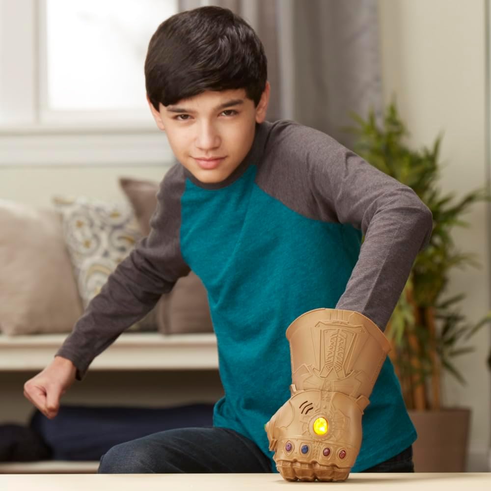 Marvel Avengers: Infinity War Infinity Gauntlet, Electronic Fist Role Play Super Hero Toys for Kids