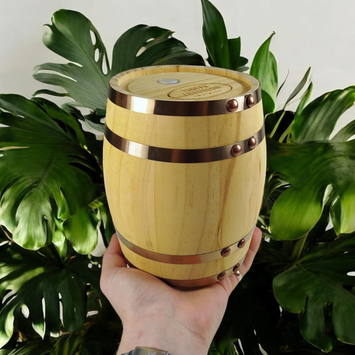 InGenious Mini-Dekanter aus Holz für Whiskyfässer | funktionaler Getränkehalter für Whisky und Spiri