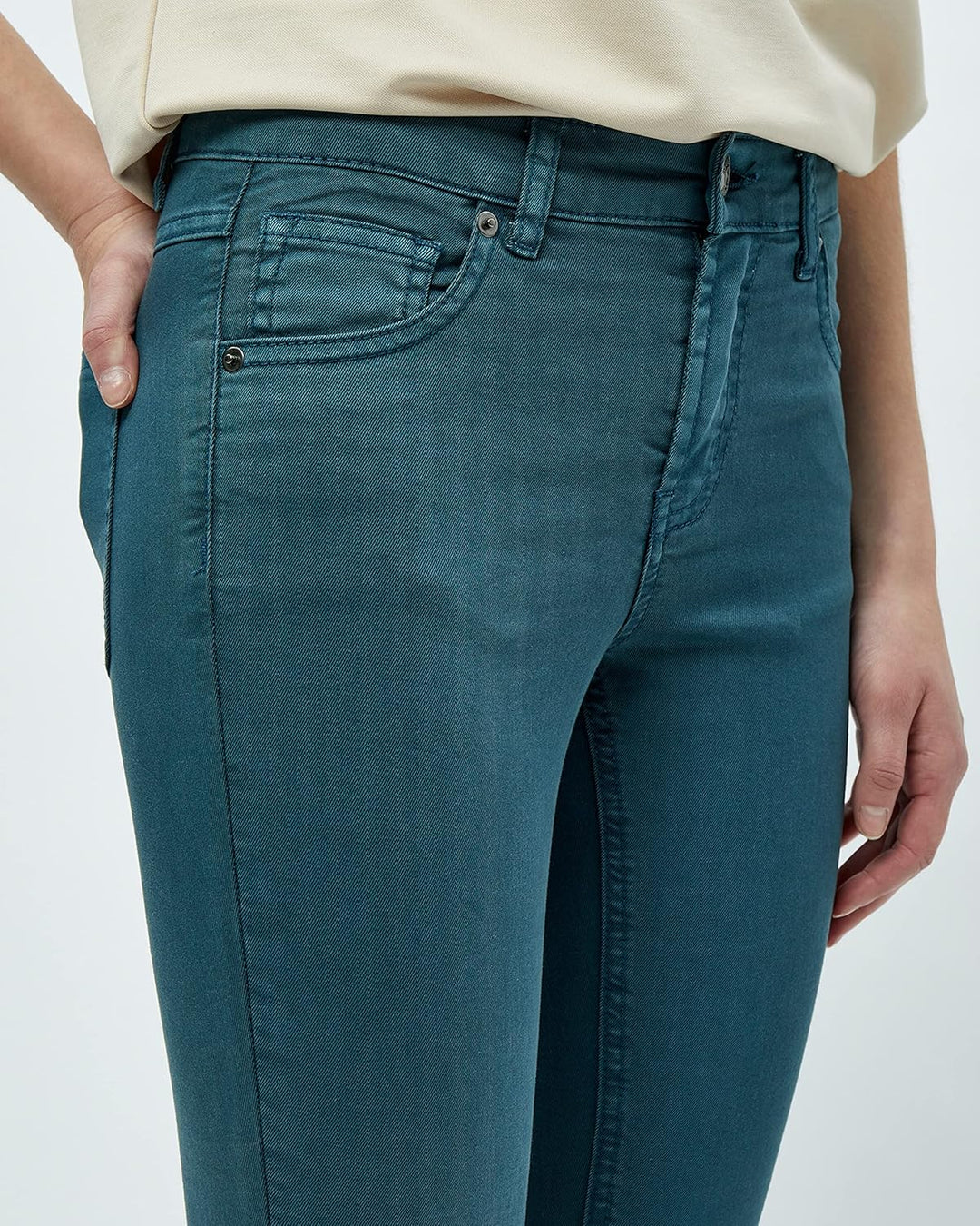 Desires Damen gefärbte Jeans mit mittelhohem Bund 30 1495 Atlantic Deep, 30 1495 Atlantic Deep