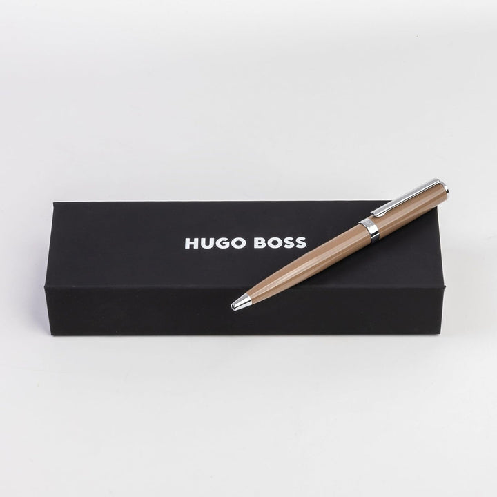 Hugo Boss Gear Icon Kugelschreiber aus Messing mit Chrome Beschichtung in der Farbe Camel, Masse: 13