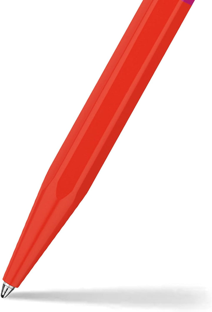 Caran d'Ache 849 PAUL SMITH Kugelschreiber in der Farbe: Warm Red/Melrose Pink, Aluminium, Goliath M