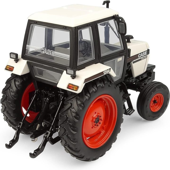 Universal Hobbies Traktor Case International 1394 – Limitierte Auflage
