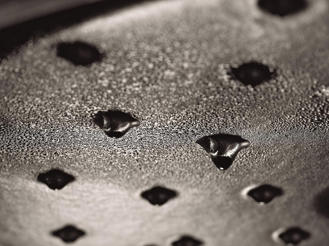 STAUB Gusseisen Bräter/Cocotte, Oval 29 cm, 4,25 L, Aromaregen Funktion, Für alle Herdarten geeignet