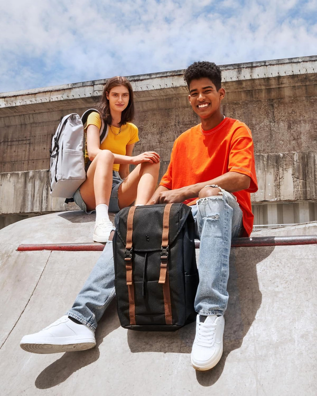 tomtoc Laptop Rucksack für Damen Herren, Vintage Tagesrucksack Daypack Casual Backpack mit 22 Liter