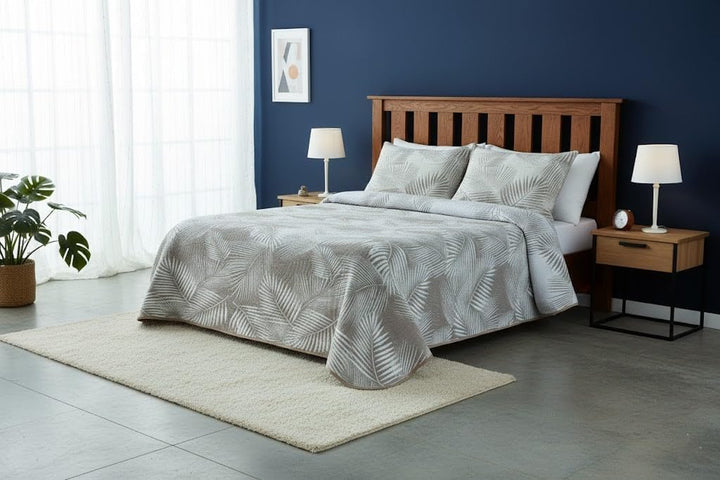 VIALMAN Tagesdecke Bouti, leicht 180 x 190 cm Taupe, 180 x 190 cm Taupe