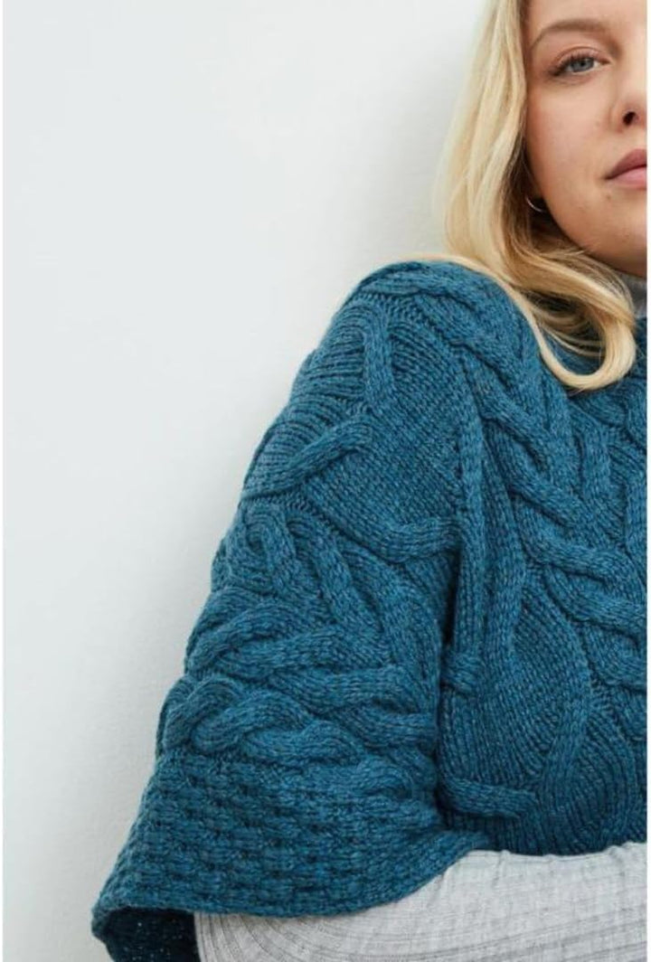 Aran Woollen Mills Superweicher Stilvoll Poncho aus 100% Merinowolle Einheitsgrösse Blaugrün/ein Hau