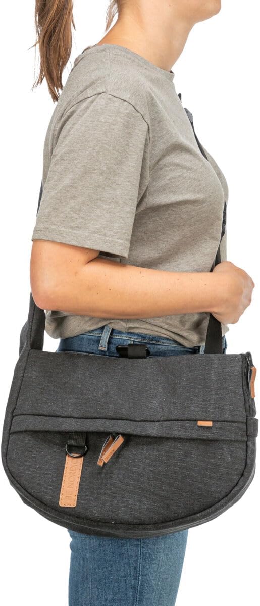 BE Nordic Tasche Ingrid, 35 × 25 × 13 cm, schwarz
