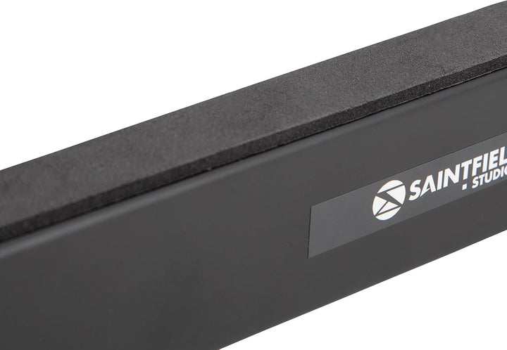 Saintfield Studios - Slatwall Tastaturarme - Paar - Schwarzes Metall - Verstellbar mit Schaumstoffpo