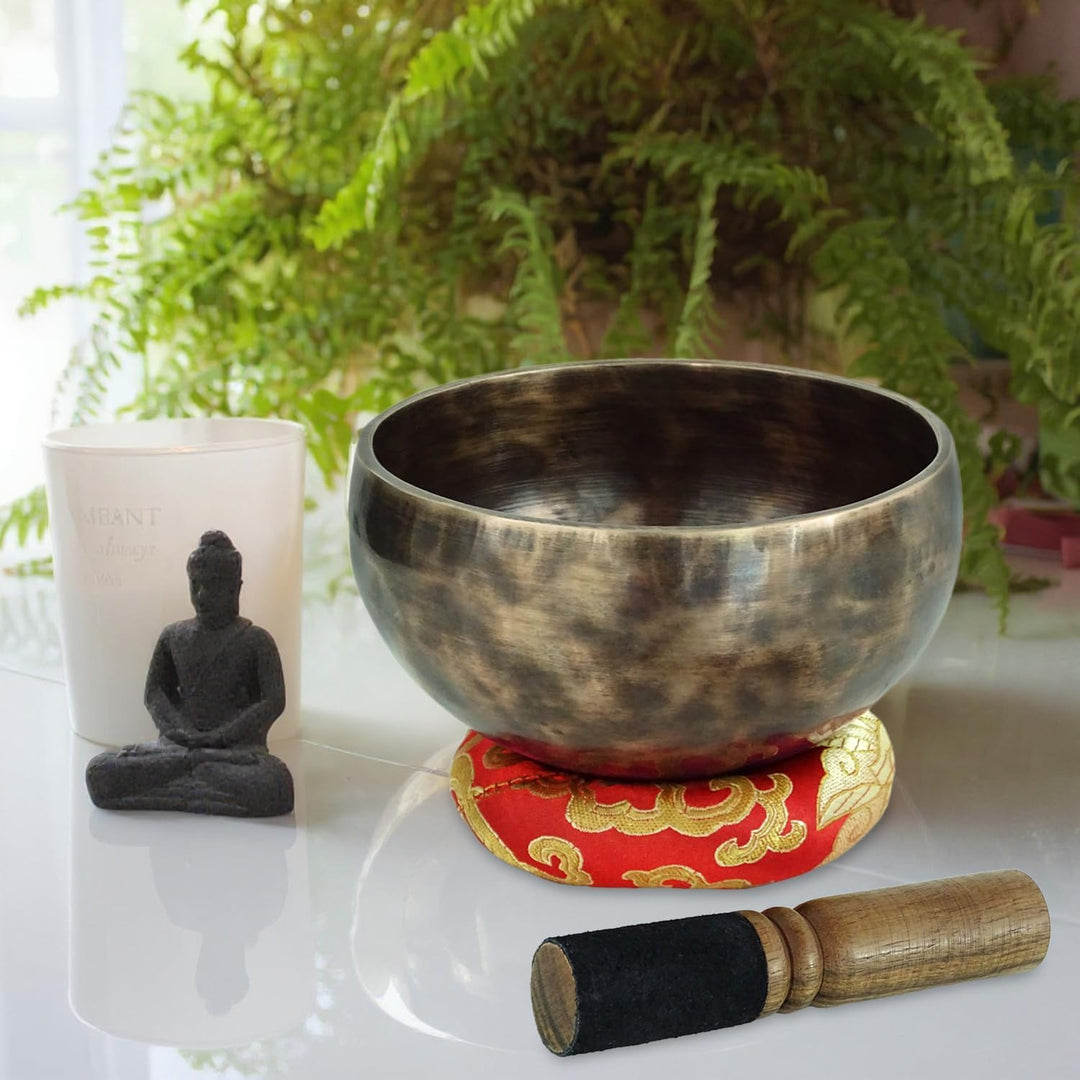 keepdrum Tibetische Bronze-Klangschale Singing Bowl 12 cm mit Klangschalen-Reiber und Untersetzer