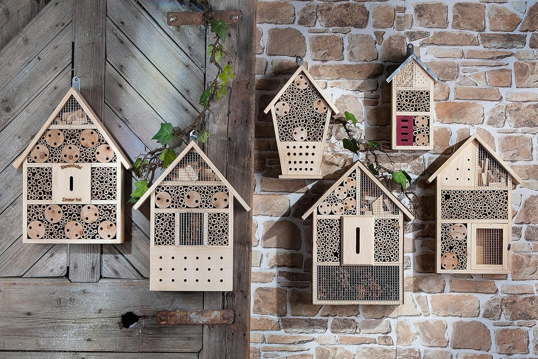 CULT at home Insektenhaus – Nistkasten für Nützlinge – Höhe 26 cm – Bienenhotel Schmetterlingshaus I