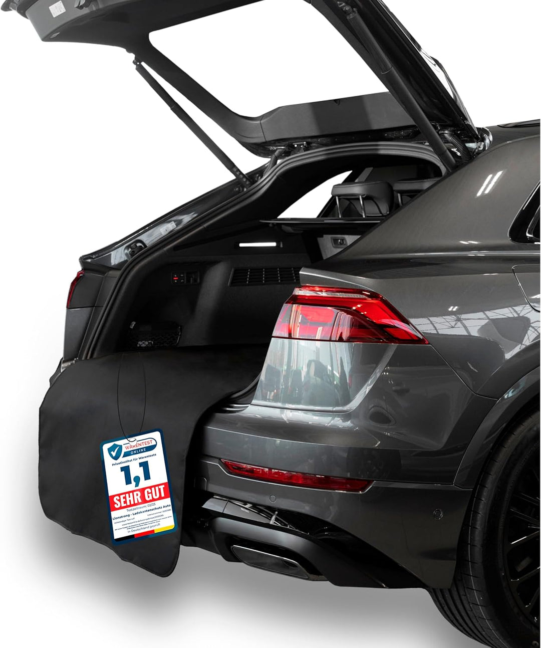 LIONSTRONG® Ladekantenschutz Kofferraum [GEPOLSTERT & WASSERDICHT] – Universelle Schutzmatte geeigne