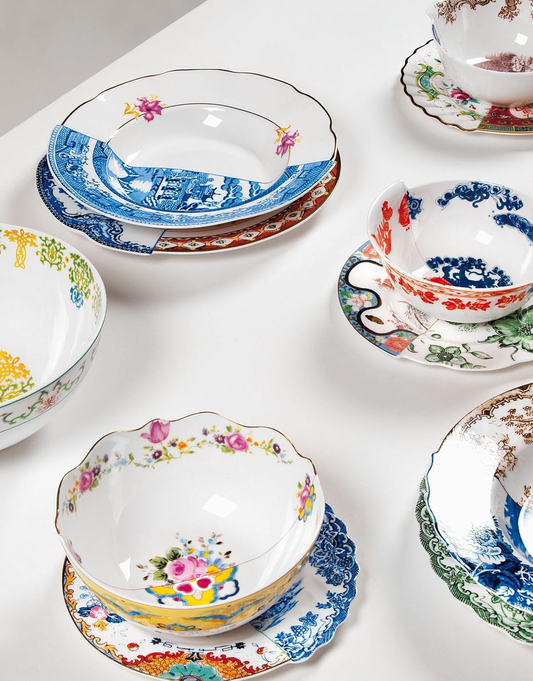 Seletti Suppenteller aus Porzellan, Ø 25,4 cm, Höhe 4,2 cm, Hybrid-Fillide