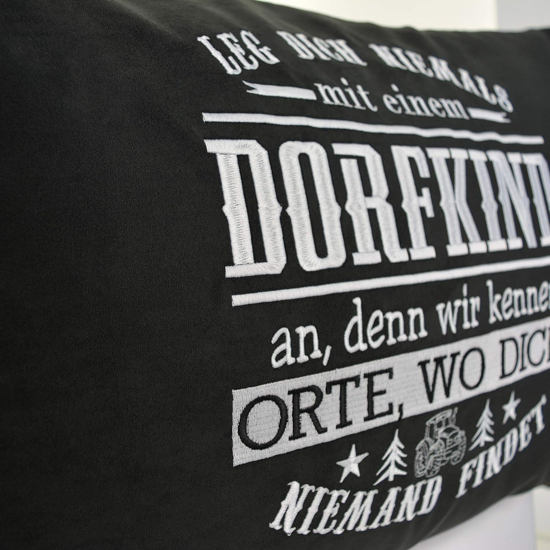 Lustiges Kissen mit Spruch Dorfkind Kissenbezug | "Leg dich nie mit einem Dorfkind an" Dekokissen mi