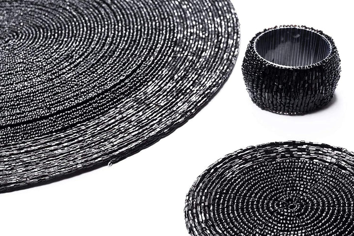 Penguin Home® Set von 12 Tischsets mit Glasperlen, Untersetzer und Serviettenringe - Schwarze Farbe
