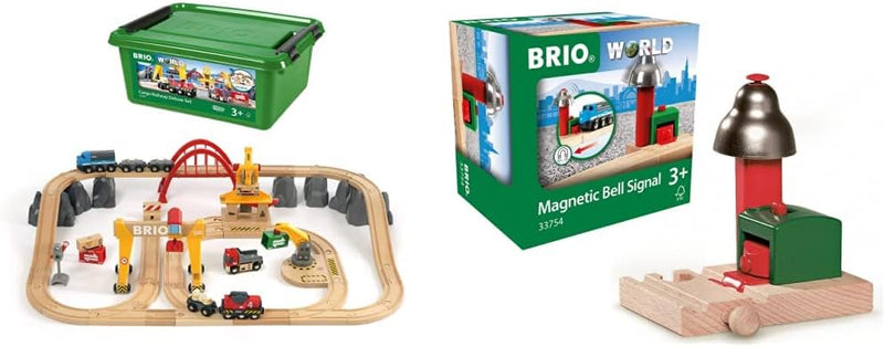 BRIO Bahn 33097 - Frachten Set Deluxe & World 33754 Magnetisches Glockensignal – Eisenbahnzubehör fü