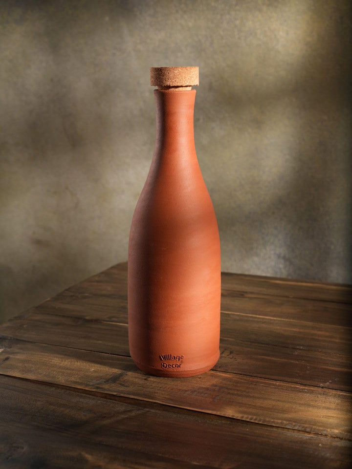 Village Decor Unglasierte, handgefertigte Terrakotta-Wasserflasche mit Korken, 765 ml, vorgebrannte