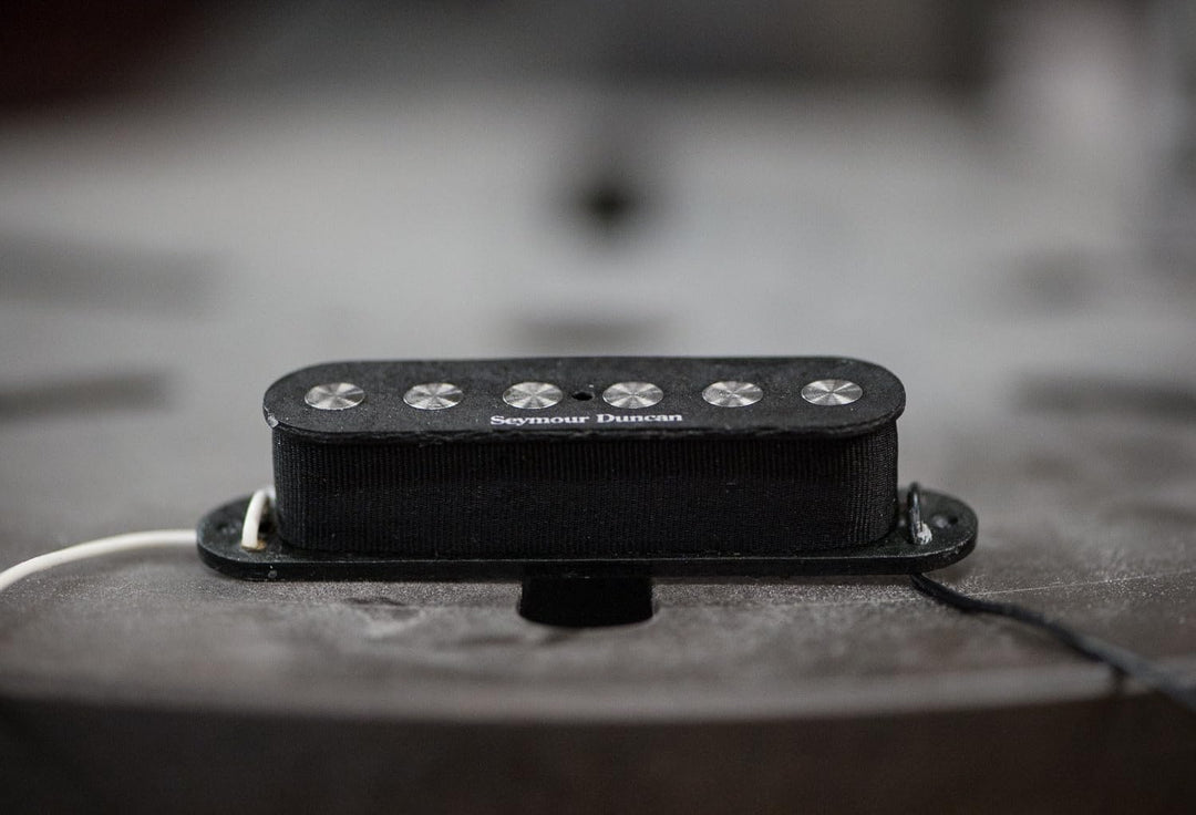 Seymour Duncan SSL-4 Single Series Quarter-Pound Flat Strat ohne Kapuzenmikrofon für E-Gitarre Schwa