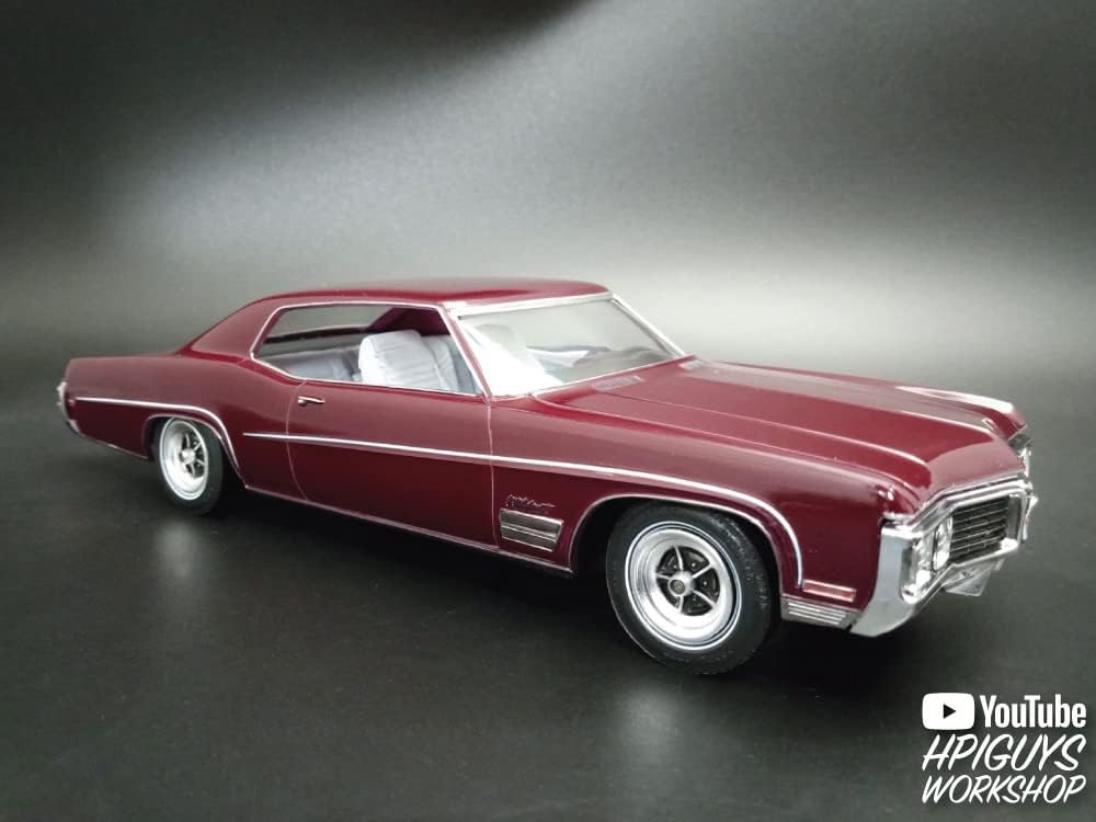 AMT AMT1379/12 1/25 1970er Buick Wildcat Hardtop Modellbausatz, Nicht bemalt
