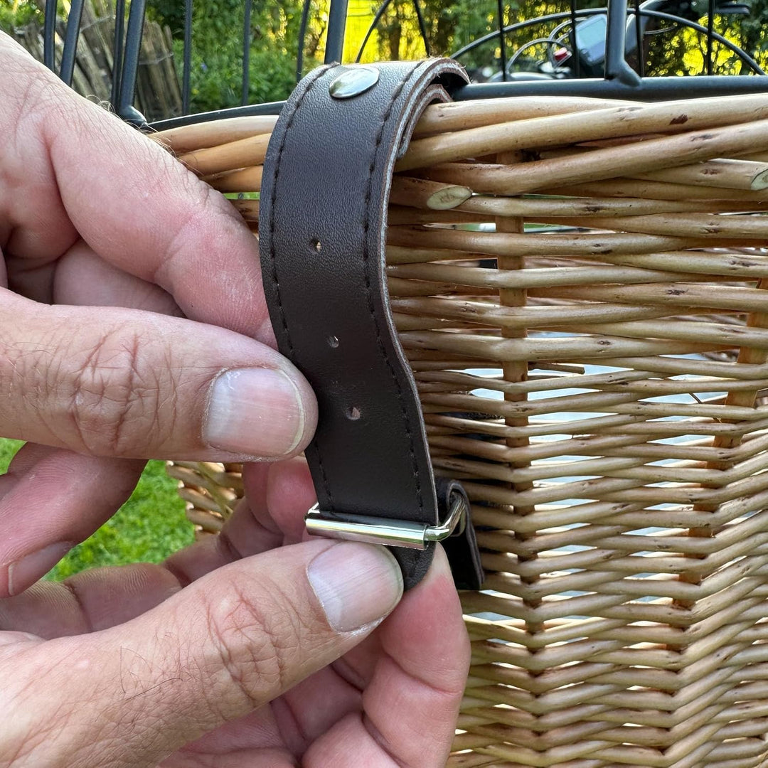 UNUS Hundefahrradkorb für Gepäckträger aus Weide Fahrradkorb mit Gitterabdeckung und Kissen 47x29x34