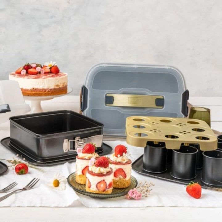 Zenker Bake, Click & Go Quadratische Springform mit Haube – 24 x 24 x 8 cm – Backform mit passendem