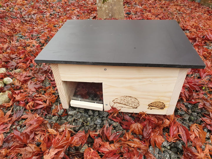 Igelhaus Neu Lasiert (IG10) Igelhäuser Igelfutterhaus Igelhütte - Igelhaus mit Rattenklappe - mit Ab