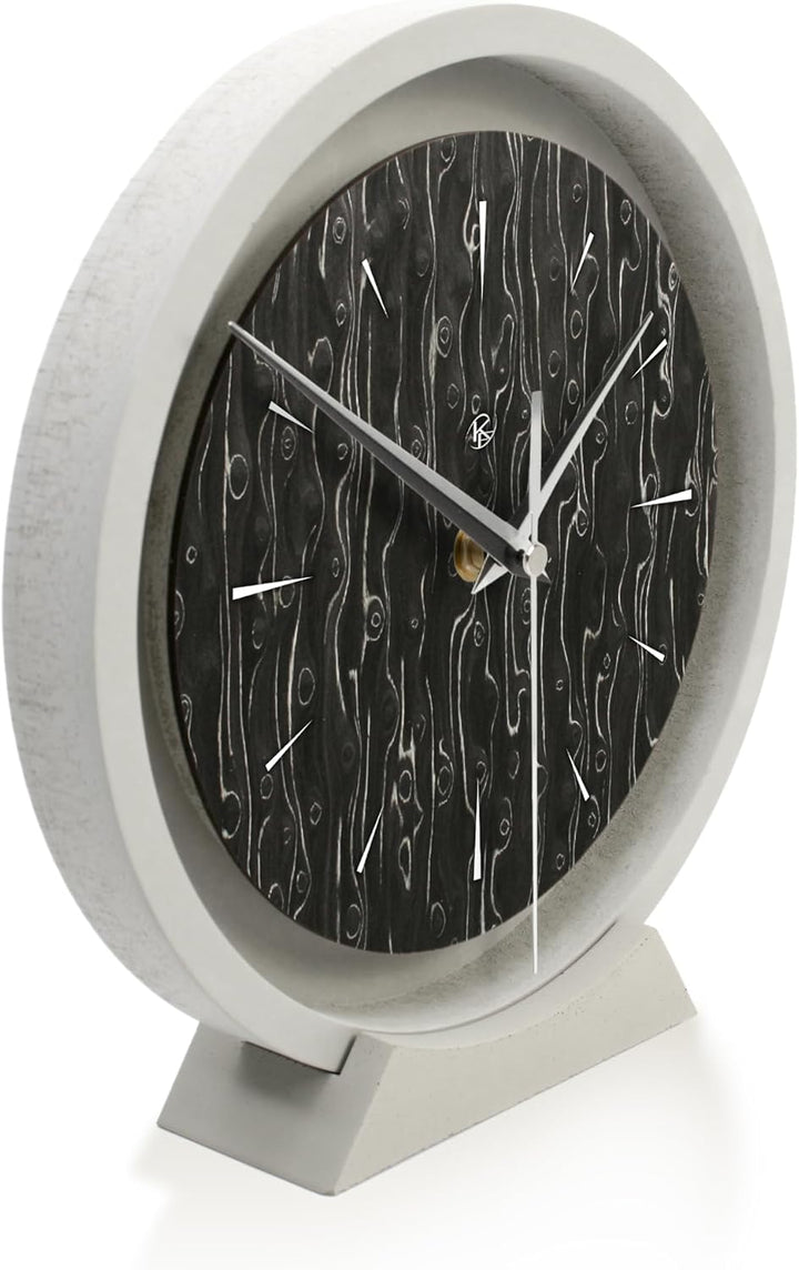 Runde Tischuhr aus Beton im Industrial Design – leise Standuhr ohne Ticken in minimalistischem Desig