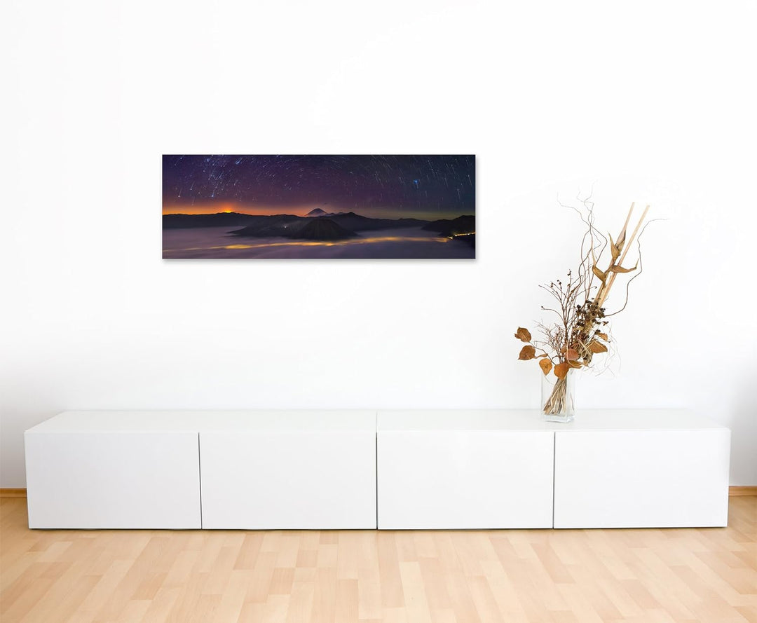 Sinus Art Wandbild 150x50cm Landschaftsfotografie – Sterne und Berge auf Leinwand für Wohnzimmer, Bü