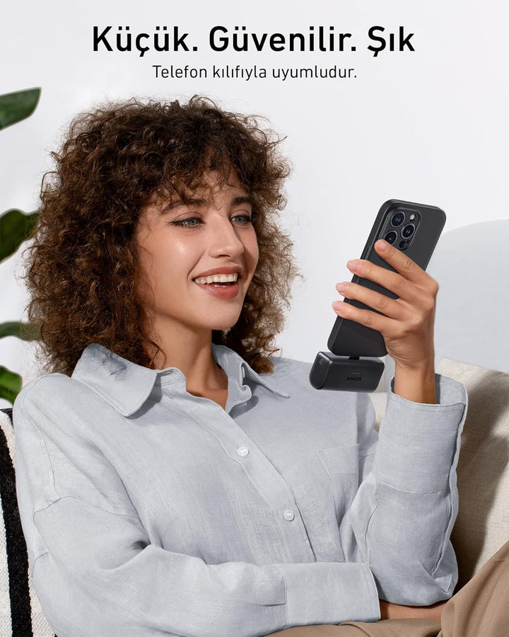 Anker 621 Powerbank mit integriertem Lightning-Stecker, 5.000 mAh MFi-zertifizierter 12W externer Ha