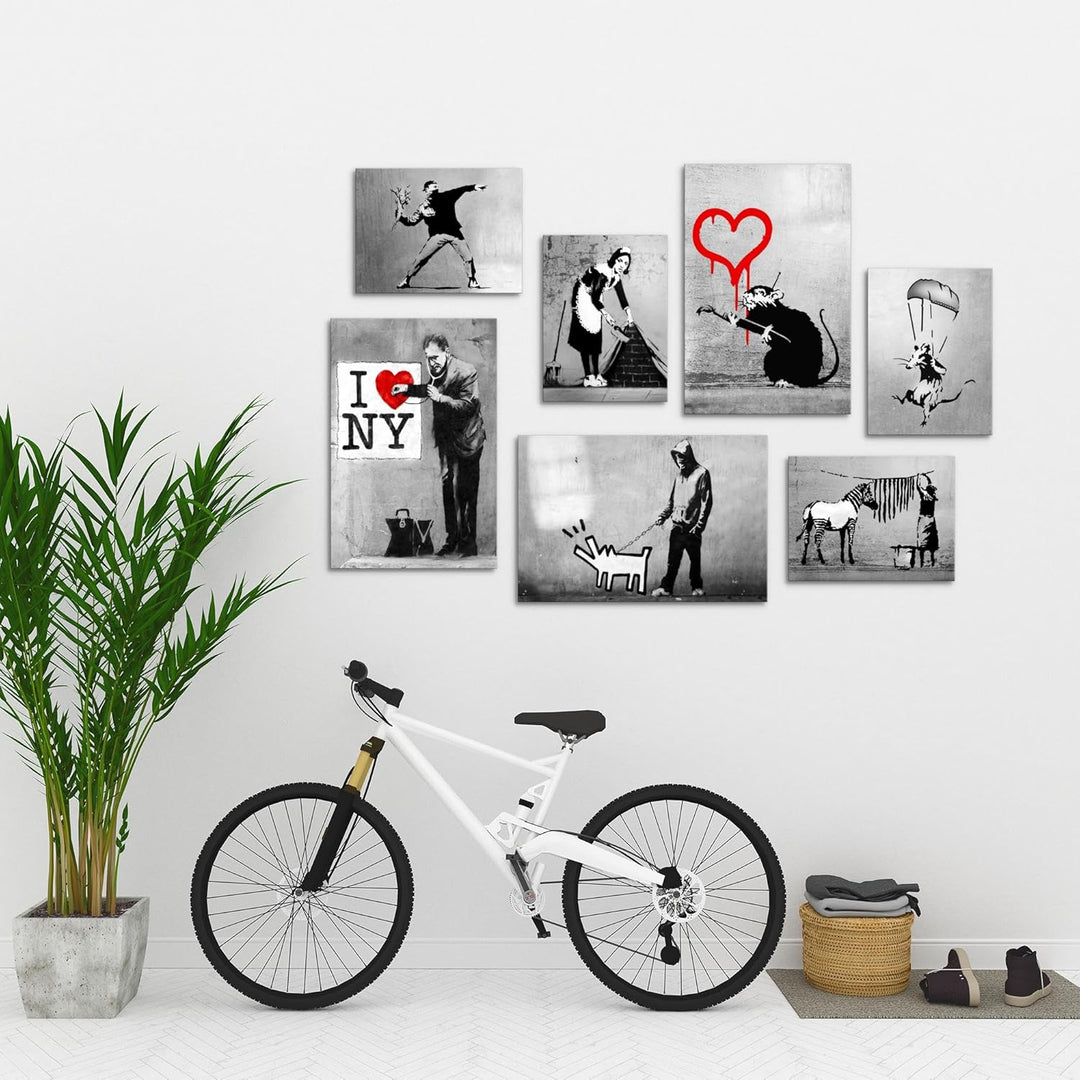 Novart Wandbilder Banksy Collage - KOMPLETT AUFHÄNGFERTIG - Street Art Wohnzimmer Büro - 7 Moderne M
