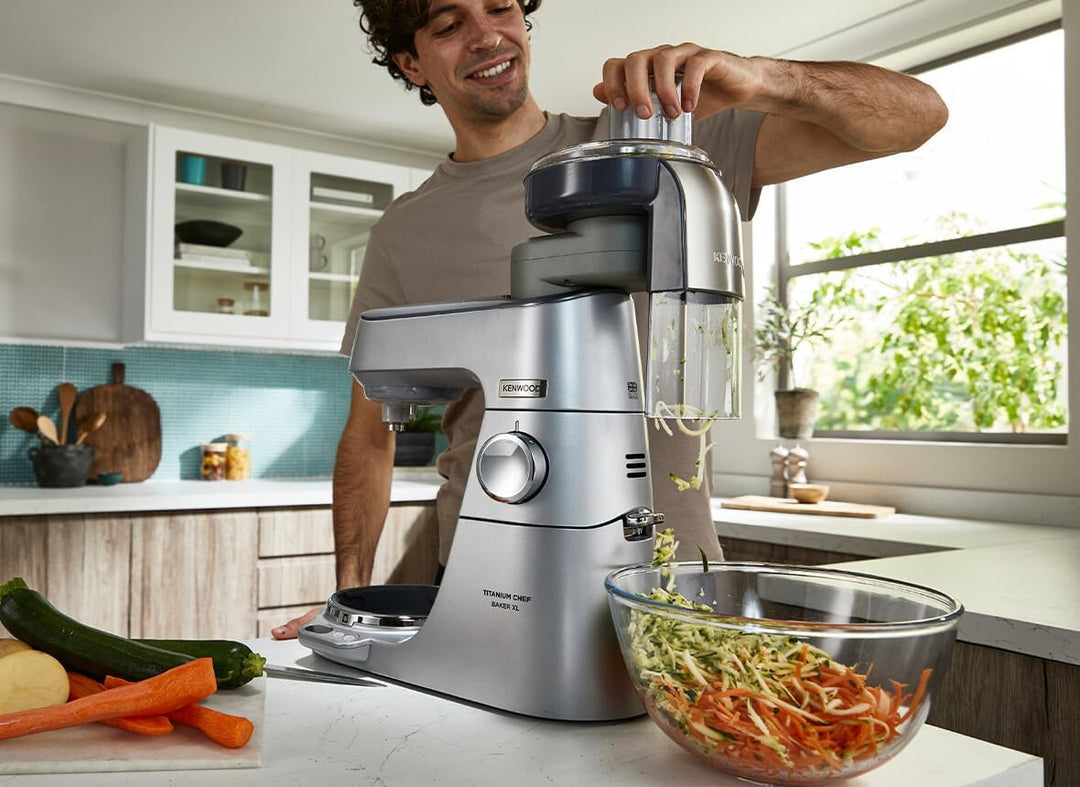 Kenwood Schnitzelwerk AT340, Zubehör für Kenwood Küchenmaschinen, elektrischer Zerkleinerer für Obst