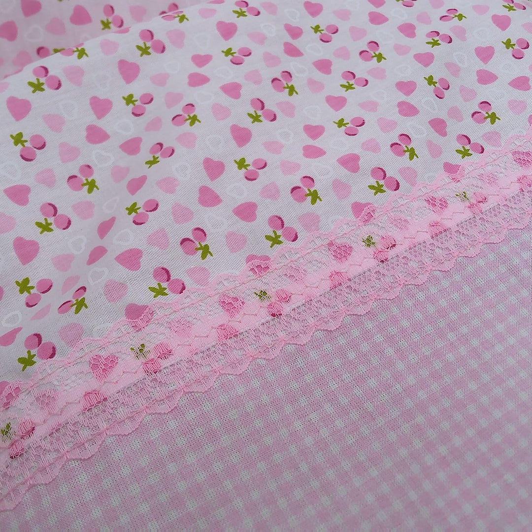 Puppenbettwäsche rosa Herzchen-Design, 4 Variaten, für Puppenwagen,-bett oder Puppenbuggy (Spitze),