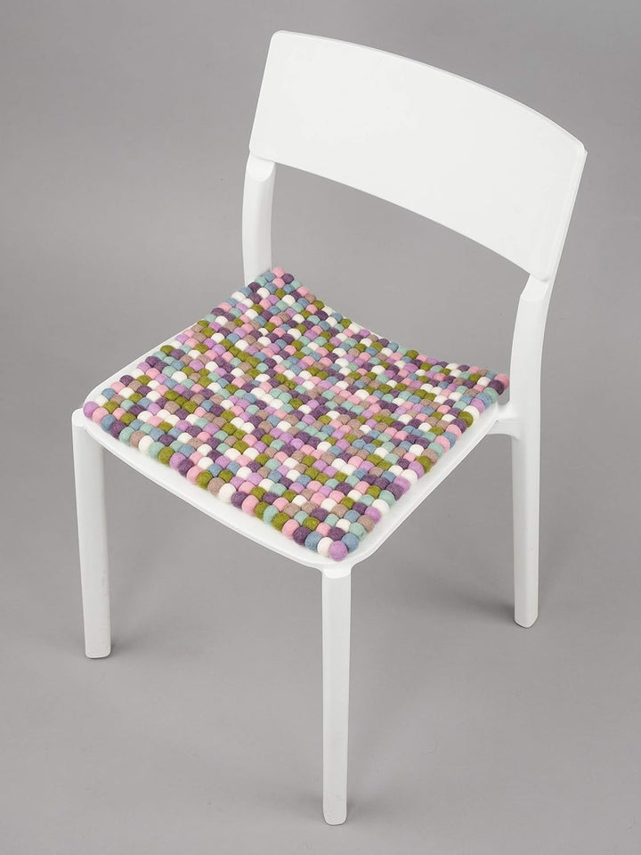 myfelt Filzkugel Sitzauflage Stuhlauflage - Greta - 36x36 cm, bunt