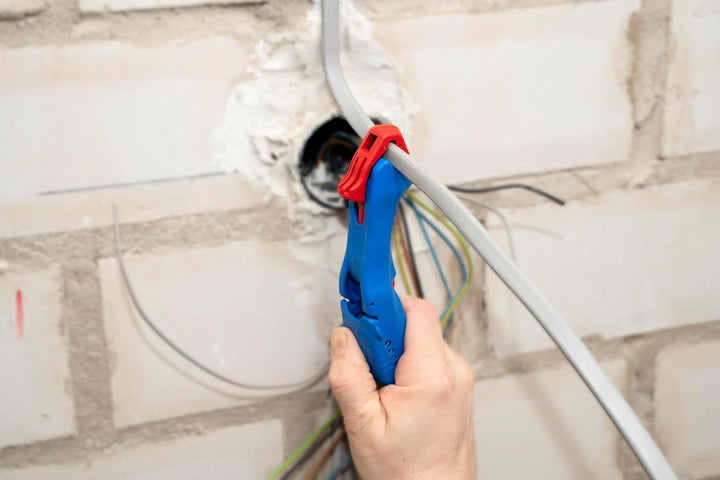 WEICON TOOLS Flach- und Rundkabelmesser, Entmanteler für Flachkabel bis 18 mm & Rundkabel von 6-13 m