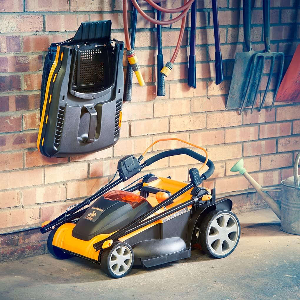 LawnMaster CLMF4841E Akku-Rasenmäher 48V Max 2x24V 4.0Ah Batterie, 41cm 450m² Mulchen 42L, 22-72mm 6