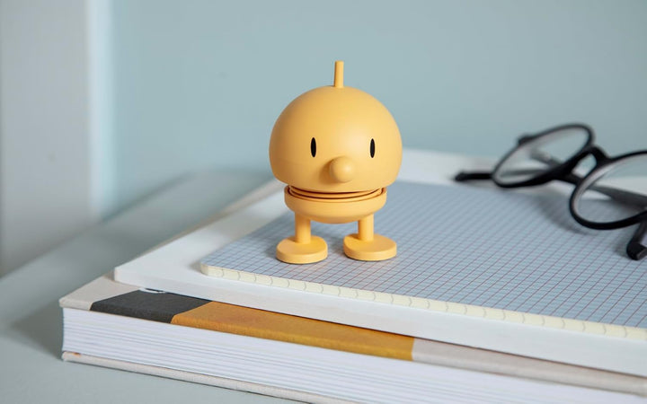 Hoptimist Soft Bumble Wackelfigur & Glücksbringer, Skandinavische Deko Figuren für Wohnzimmer, Schre