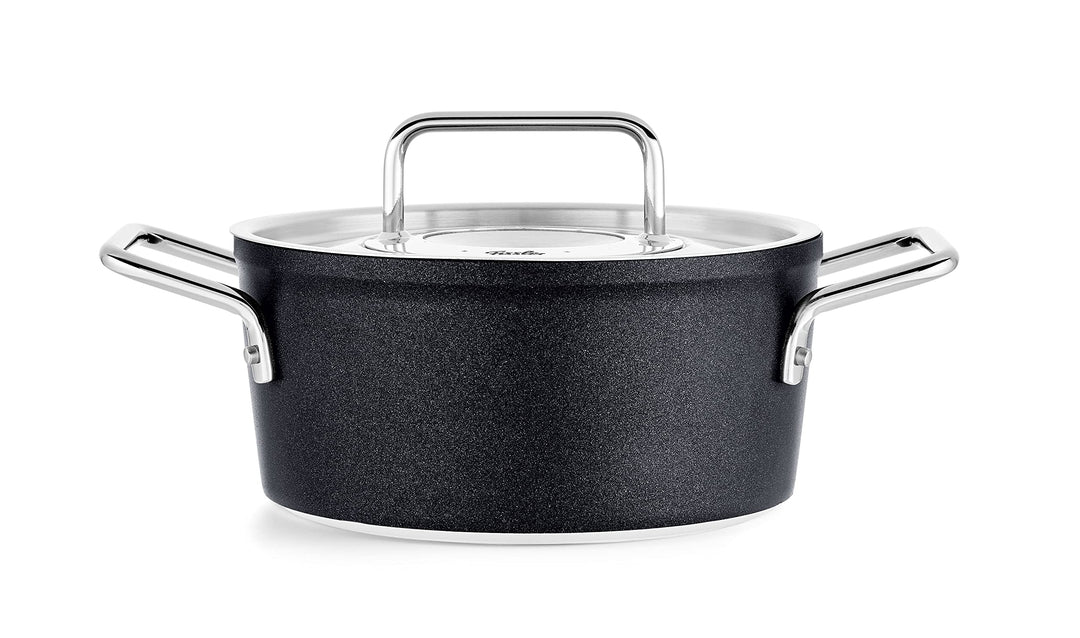 Fissler Adamant / Aluminium-Kochtopf (Ø 18 cm, 2L) Töpfe-beschichtet mit Metall-Deckel, antihaftend