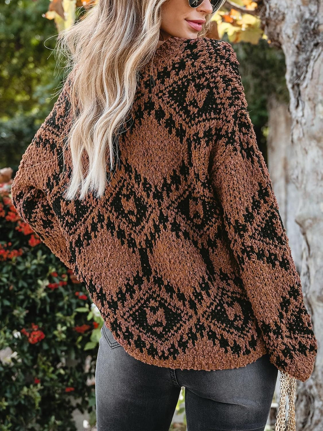 CUPSHE Damen Strickpullover V Ausschnitt Langarm Rautenmuster Zerrissen Grobstrick Pulli Oberteile T