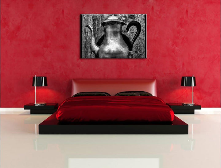 Pixxprint Monocrome, stilvolle alte Teekanne aus Metall, Format: 100x70 auf Leinwand, 100x70