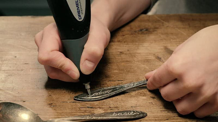 Dremel Diamant-Gravierspitzen Zubehörsatz für den Dremel 920 Gravierer mit 3 Gravierspitzen zum Grav