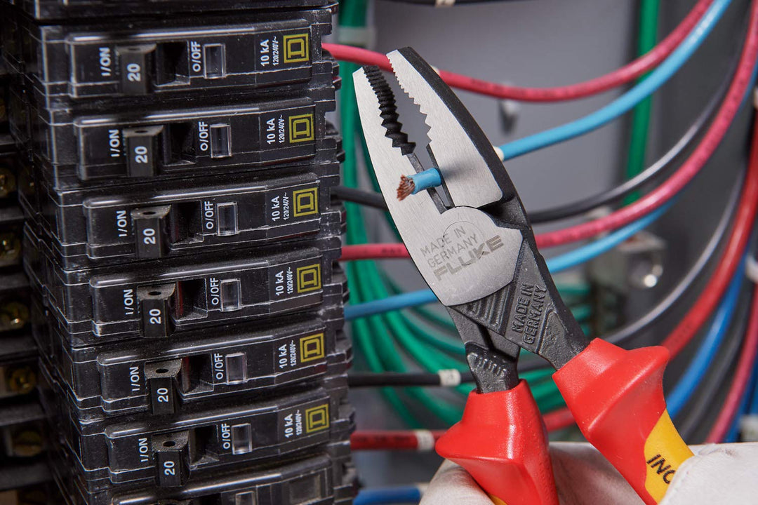 Kit mit 3 isolierten Zangen, 1.000 V und Wickeltasche