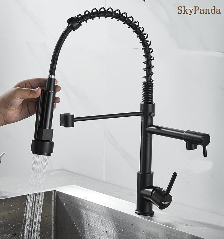 SkyPanda Küchenarmatur, schwarze Küchenarmatur 360° drehbar mit herunterziehbarem Sprühkopf, Vollkup