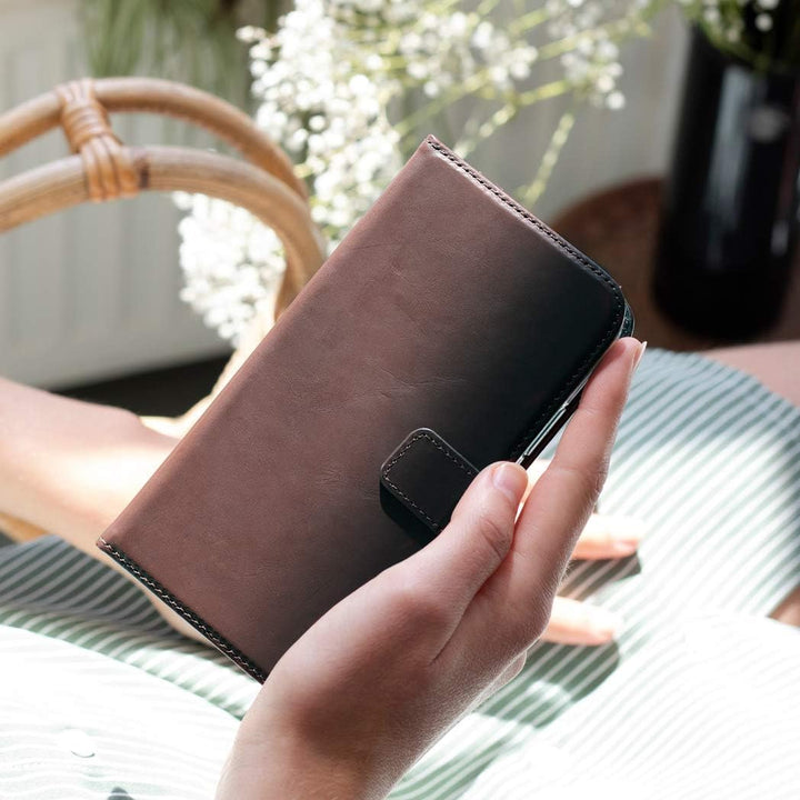 SELENCIA Bookcase Hülle kompatibel mit iPhone 12 Pro Max – Era Leder Handytasche Side Flip Case – Ha
