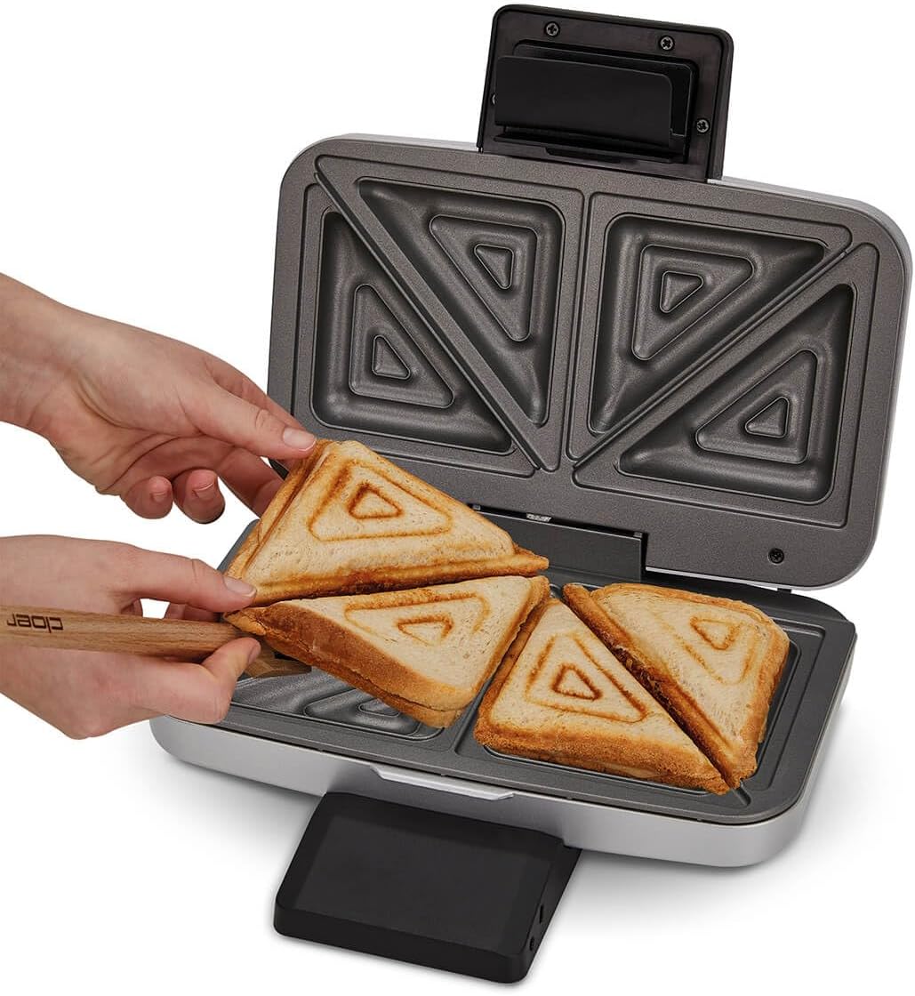 Cloer 6259 Sandwichmaker, 900 W für 2 diagonal geteilte Toasts, American Toasts, XXL Füllungen Silbe
