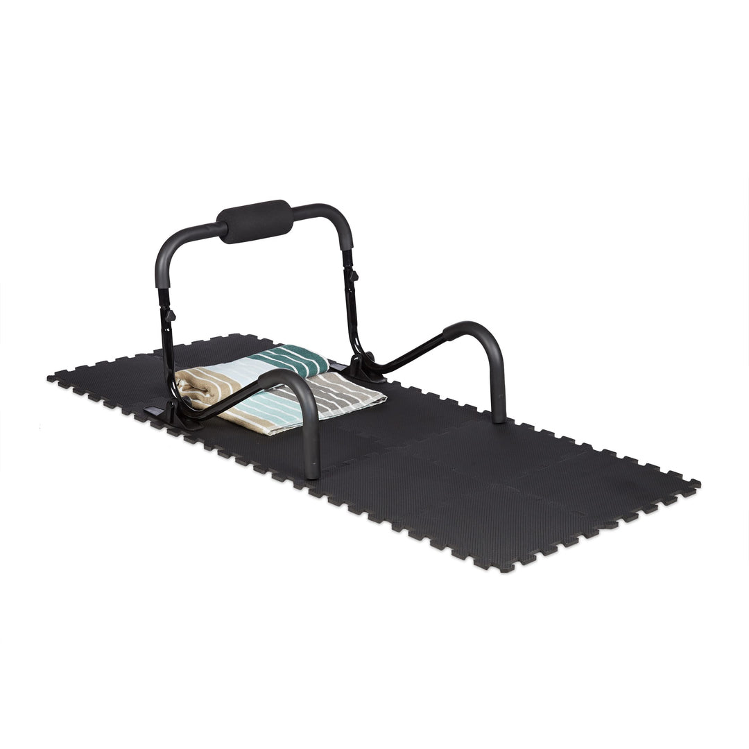 Relaxdays 120 x Bodenschutzmatte 30x30cm, 10,75m², erweiterbar, stossdämpfende Schutz Unterlagen Fit