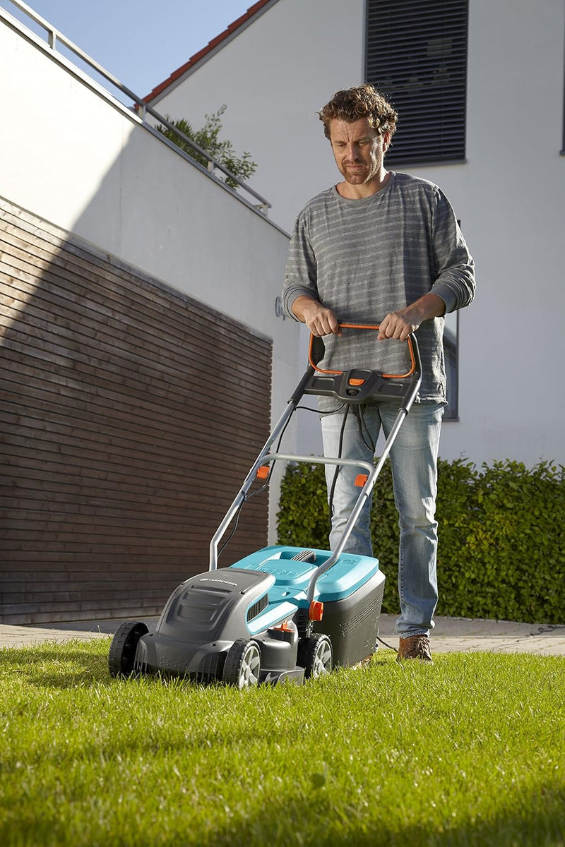 Gardena PowerMax Elektro-Rasenmäher 1400/34: Rasenmäher bis 400 m², 34 cm Schnittbreite, 40 l Fassun