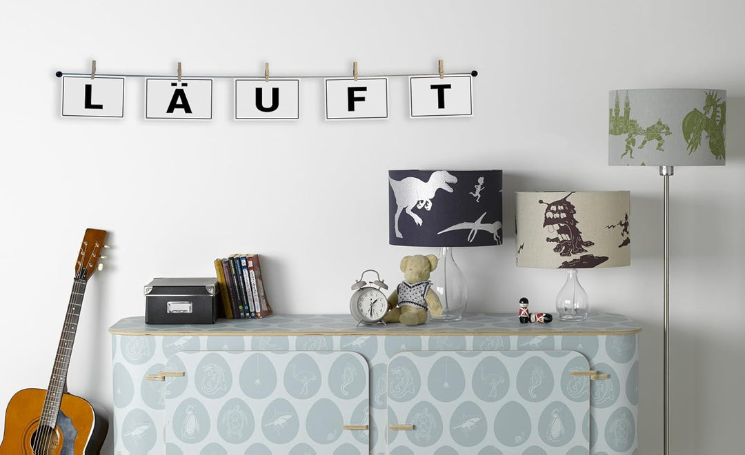 LeTOMA – Hochwertiges Fotoseil aus Stahl 2x100 cm lang und 2x8 rustikale Holzklammern 45mm - Fotolei