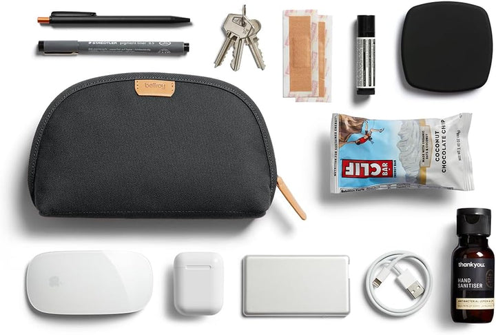 Bellroy Klassische Tasche, Leder und genähter Stoff (Stifte, Kabel, Make-up, persönliche Gegenstände