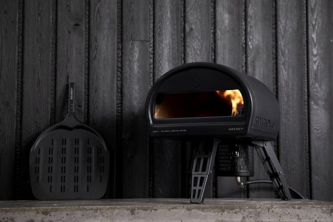 Gozney Roccbox Pizzaofen mit Abdeckhaube und Frontablage (Matt Schwarz), Matt Schwarz